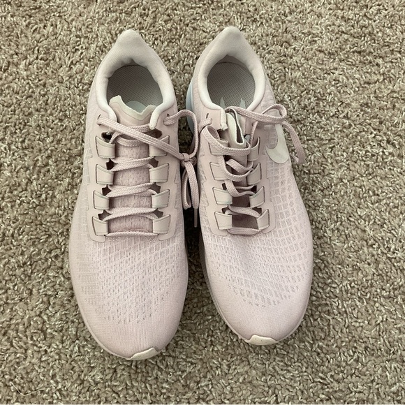 Nike Air Zoom Pegasus usa 10 Sneakers Champagne Barely Rose White - Picture 3 of 8